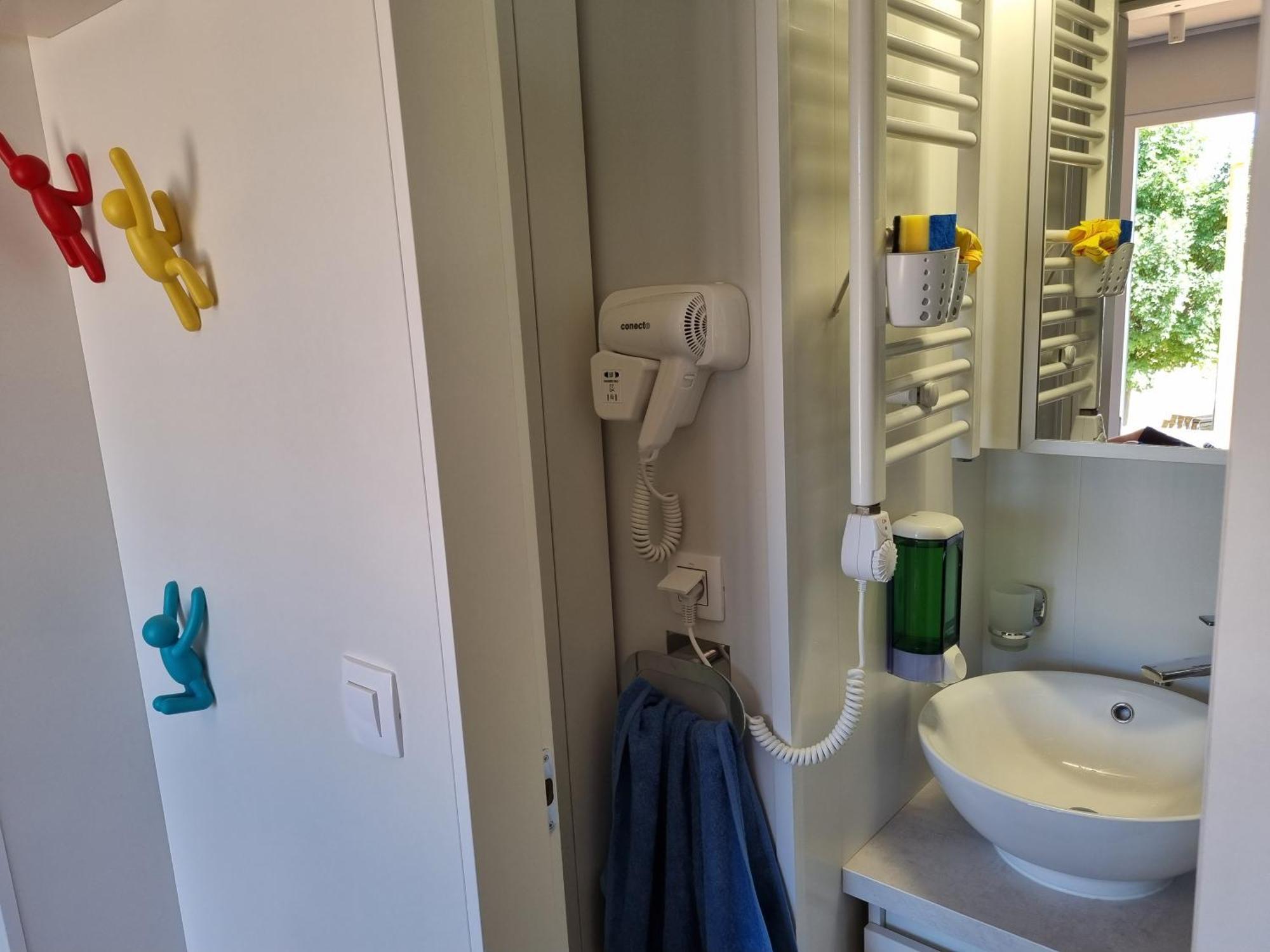 Memita Mobile Homes, Selce Rum bild