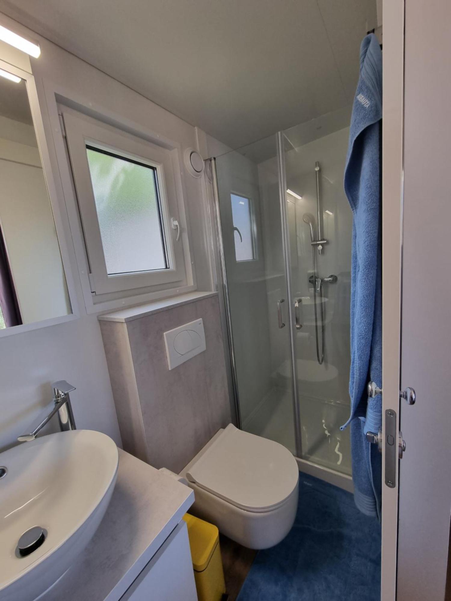 Memita Mobile Homes, Selce Rum bild